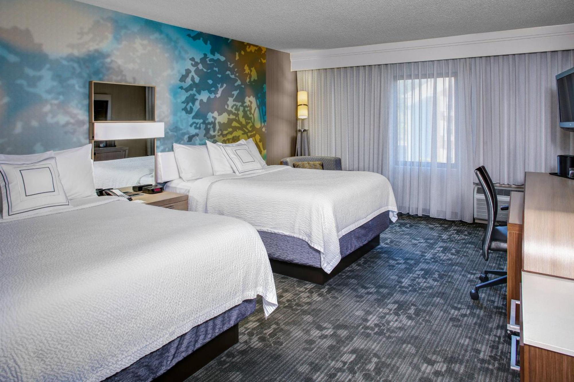 Courtyard By Marriott Cleveland Westlake Exteriör bild