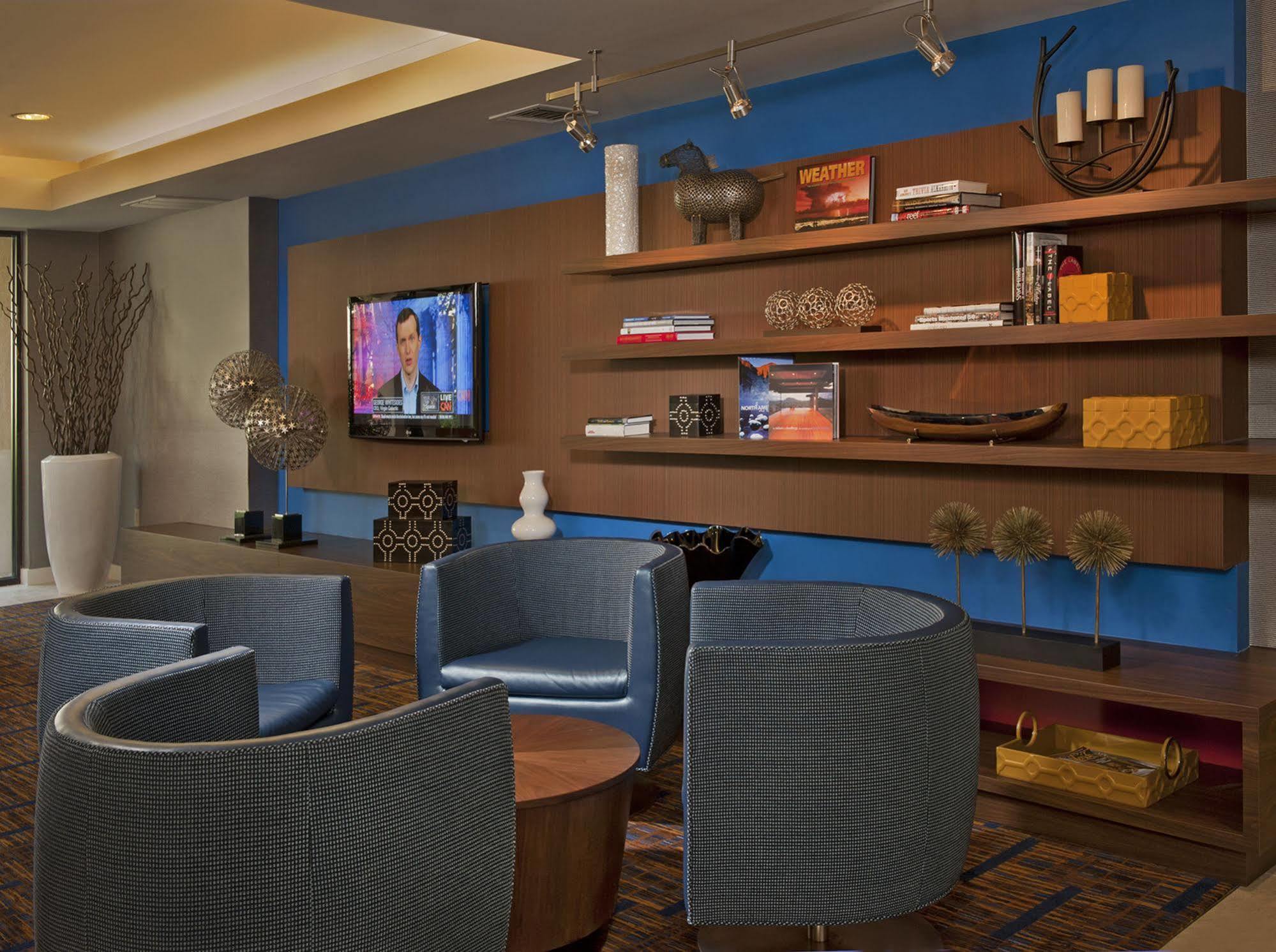 Courtyard By Marriott Cleveland Westlake Exteriör bild